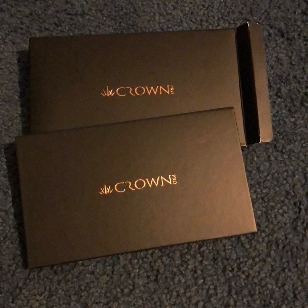 Crown palette